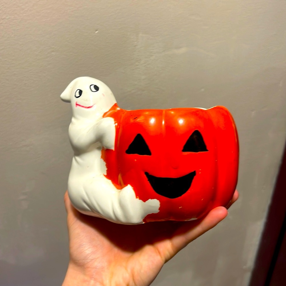 Halloween planter or candy bowl